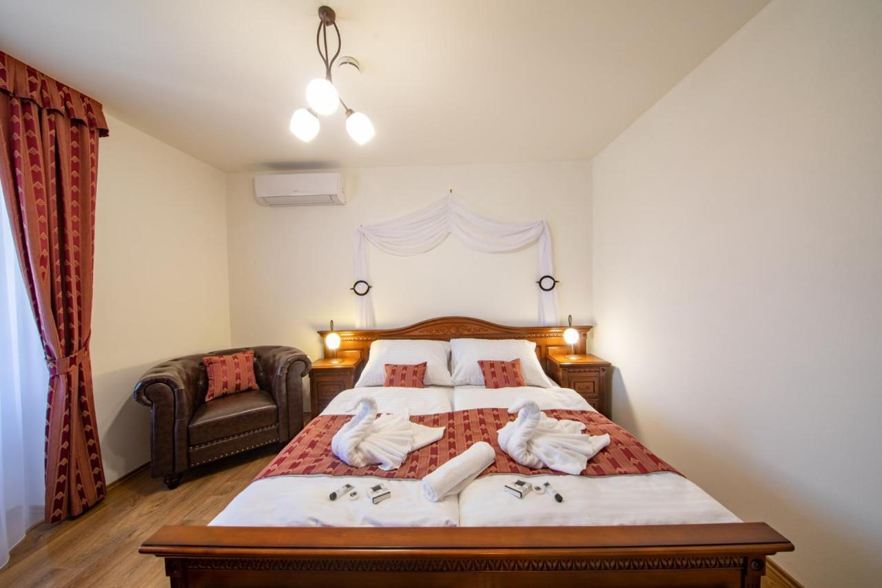 Residence Safari Resort - Chateau Borovany  외부 사진